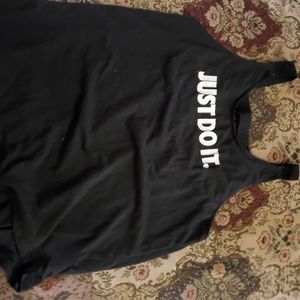 Nike workout top